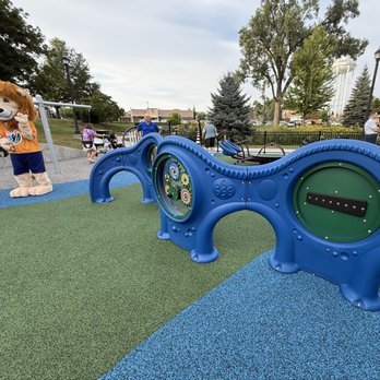 Kracklauer Park - Parks Near Me - Mundelein, Illinois Kracklauer Park - Parks Near Me - Mundelein, Illinois