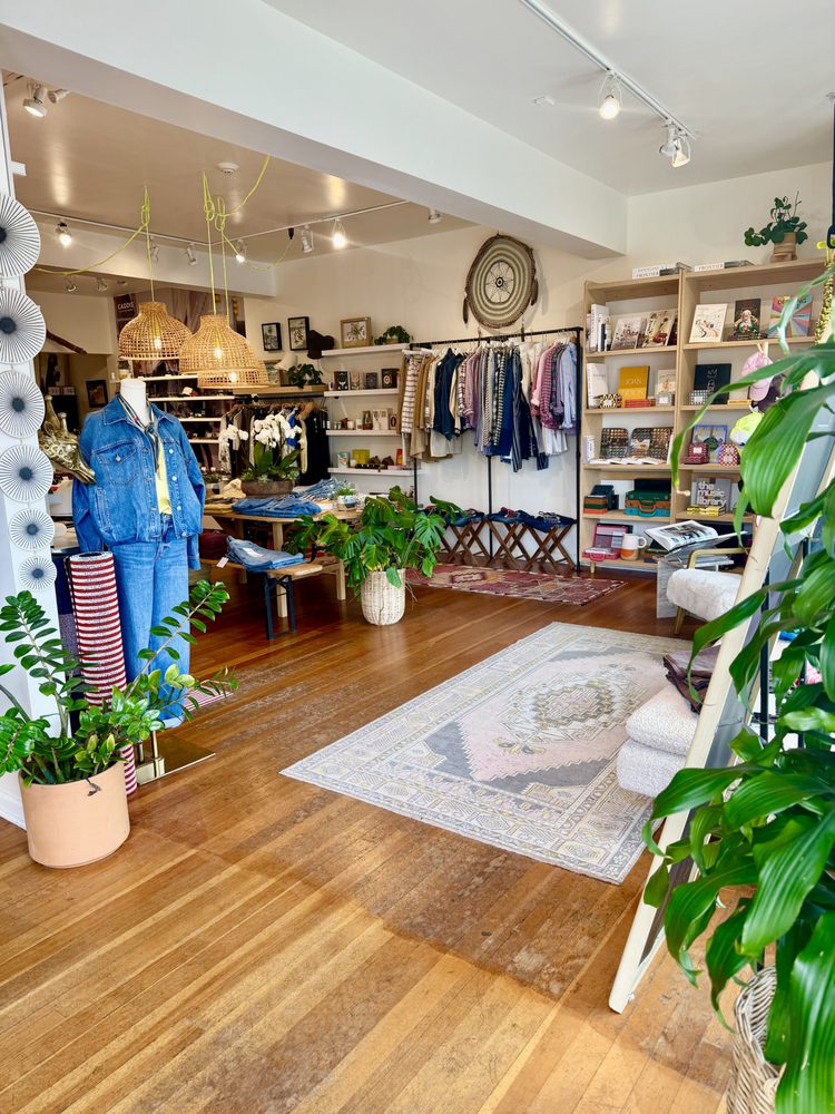 Bluebird Mercantile Logo