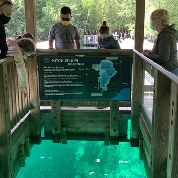 Kitch-iti-Kipi - Viewing hole in the center of the boat. Completely clear 40 ft down! - Lakes Near Me - Manistique, Michigan