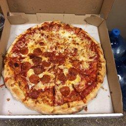 Half pepp half cheese!! Mmmm Half pepp half cheese!! Mmmm