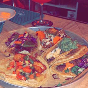 Gran Castor - Jackfruit Carnitas, Pollo Asado, Baja Fish, Chopped Brisket, Ránu Banh Mi - Latin American Near Me - Troy, Michigan Gran Castor - Jackfruit Carnitas, Pollo Asado, Baja Fish, Chopped Brisket, Ránu Banh Mi - Latin American Near Me - Troy, Michigan