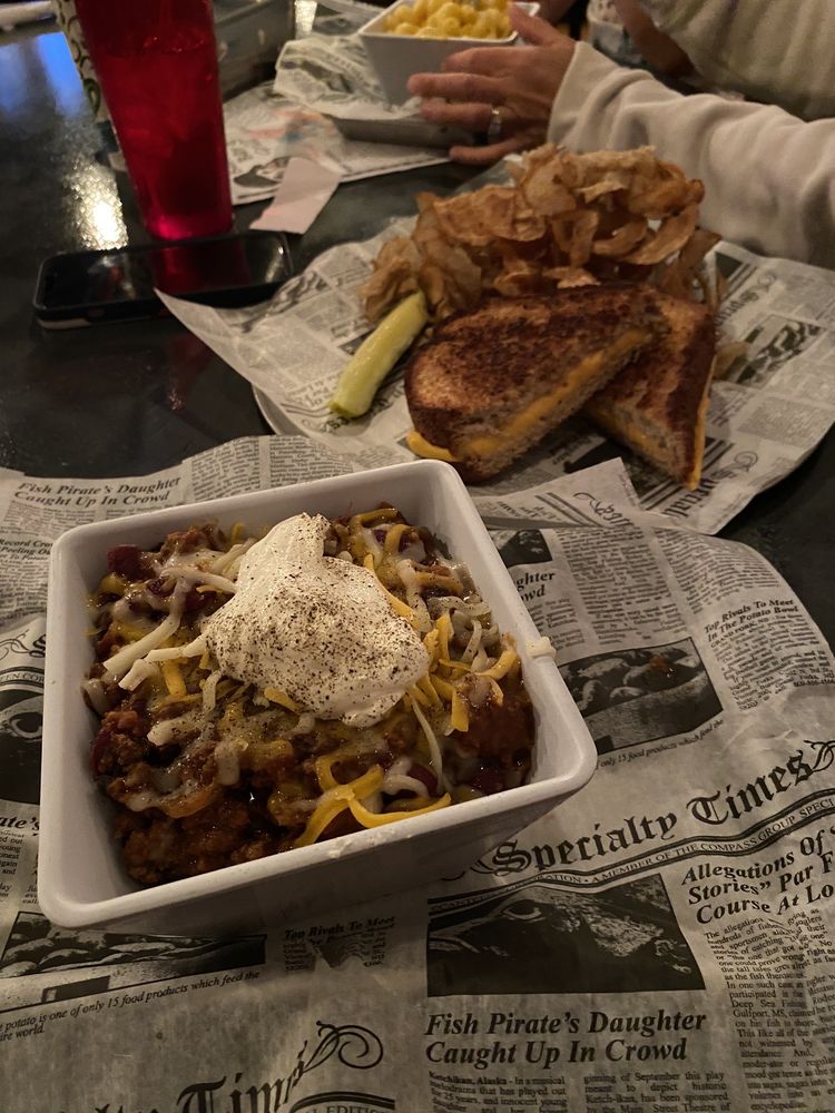 Bandana's Bar and Grill