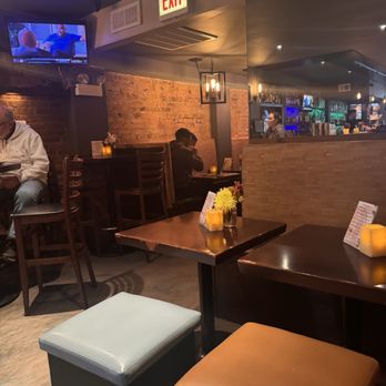 Matisse Tavern & Grill - Bars Near Me - Chicago, Illinois Matisse Tavern & Grill - Bars Near Me - Chicago, Illinois