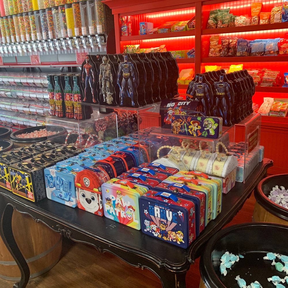 River Street Sweets - Merch - Candy Stores Near Me - Atlanta, Georgia