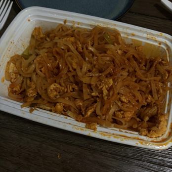 Pho Thai Lao Kitchen - Pad Thai - Thai Near Me - Maywood, New Jersey