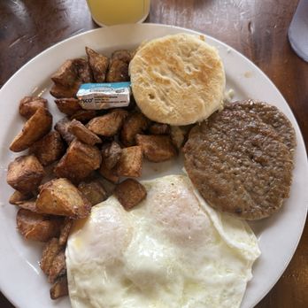 Kihei Caffe Lahaina - The classic breakfast? (I think) - Breakfast & Brunch Near Me - Lahaina, Hawaii Kihei Caffe Lahaina - The classic breakfast? (I think) - Breakfast & Brunch Near Me - Lahaina, Hawaii