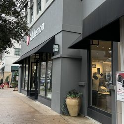 Lululemon