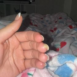 Green Nails & Spa - Middle finger and pinky finger started to have white bubbles under them.