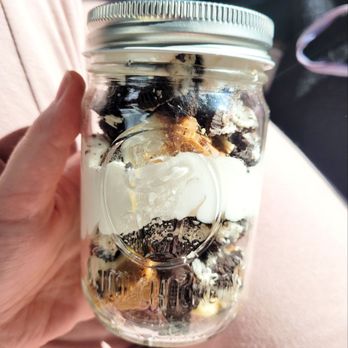 Slim Chickens - Oreo Cheesecake Jar Dessert - Chicken Wings Near Me - Centennial, Colorado