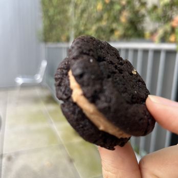 Red Gate Bakery - Maple cinnamon Oreo - Bakeries Near Me - New York, New York Red Gate Bakery - Maple cinnamon Oreo - Bakeries Near Me - New York, New York