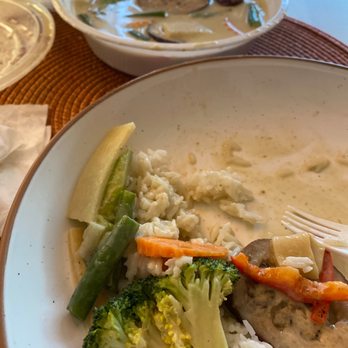 Thai Ros Thip - Vegetarian VE10 Green Curry - Thai Near Me - Brooklyn, New York Thai Ros Thip - Vegetarian VE10 Green Curry - Thai Near Me - Brooklyn, New York