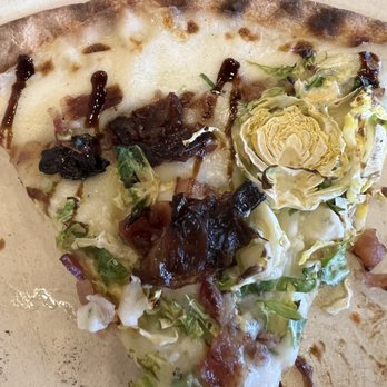 Modern Market Eatery - Salad Near Me - Austin, Texas