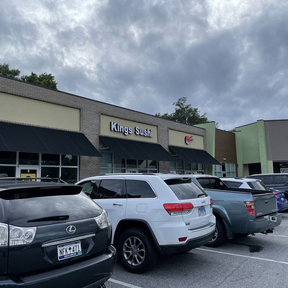 Entrance to Kings Sushi