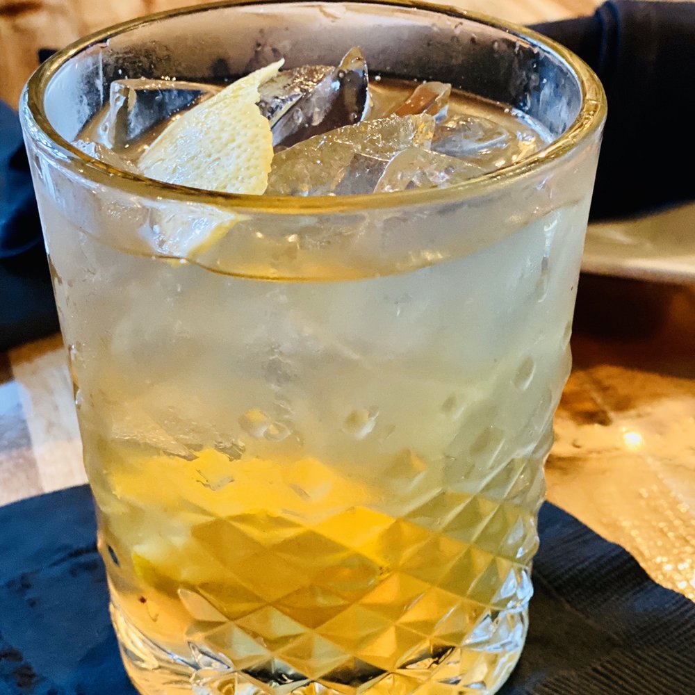 The Stubborn Mule - Earls bees knees - New American Near Me - Orlando, Florida The Stubborn Mule - Earls bees knees - New American Near Me - Orlando, Florida