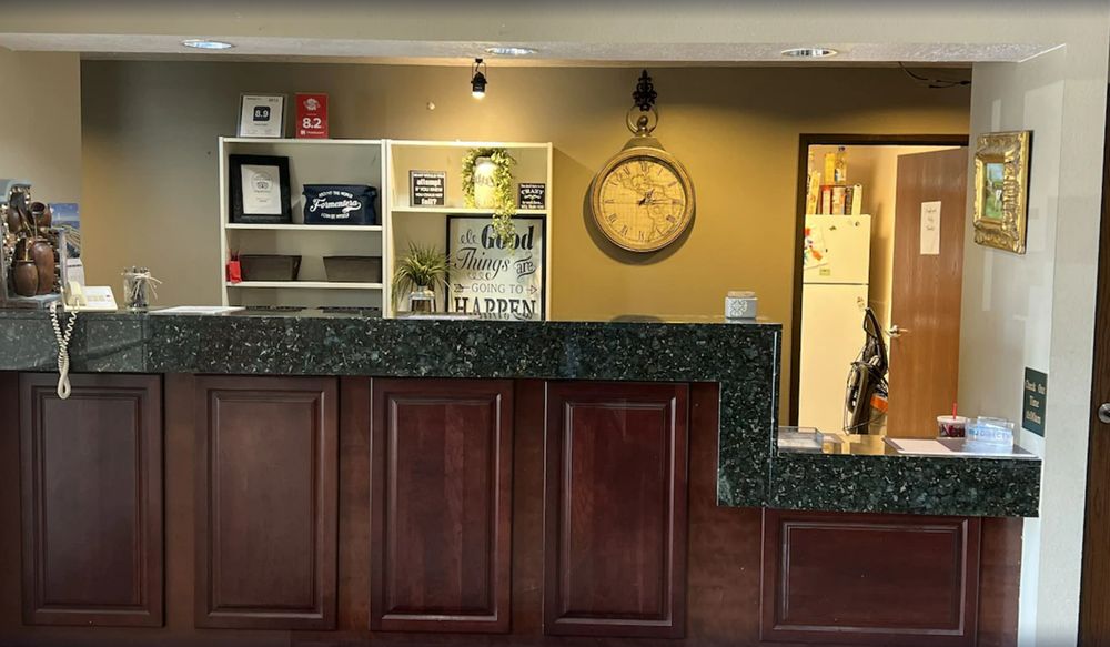 SCIPIO HOTEL Updated August 2024 12 Photos & 42 Reviews 230 W