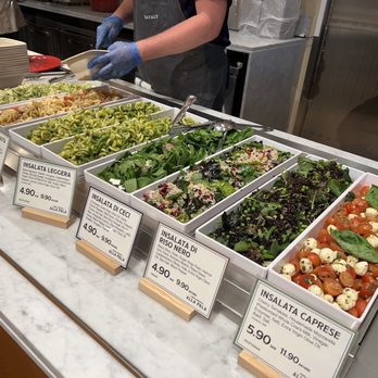 Pizza alla Pala - Salad Selection - Sandwiches Near Me - Santa Clara, California Pizza alla Pala - Salad Selection - Sandwiches Near Me - Santa Clara, California