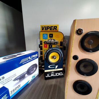 Security & Sound Systems - Checkin' out the Viper car alarms. - Car Stereo Installation Near Me - Honolulu, Hawaii