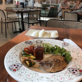 Unconventional Diner - Peking Duck Confit - Breakfast & Brunch Near Me - Washington, DC, District of Columbia