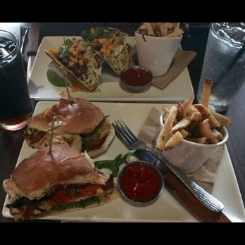 Eureka! - Burgers Near Me - Claremont, California Eureka! - Burgers Near Me - Claremont, California