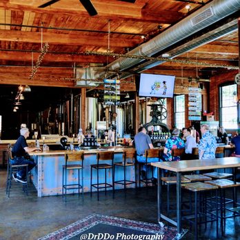 BAD SONS Beer Co - Ambiance - Breweries Near Me - Derby, Connecticut