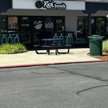 Rush Bowls - Front of building - Acai Bowls Near Me - Boise, Idaho Rush Bowls - Front of building - Acai Bowls Near Me - Boise, Idaho