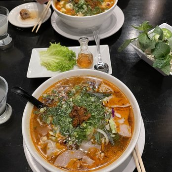 Holy Basil Pho - Spicy Beef Lemongrass Noodle Soup and Chili Lemongrass Tomato with seafood - Vietnamese Near Me - Oakland, California Holy Basil Pho - Spicy Beef Lemongrass Noodle Soup and Chili Lemongrass Tomato with seafood - Vietnamese Near Me - Oakland, California