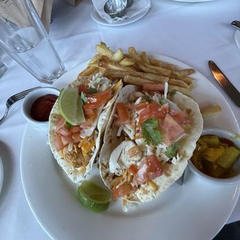 Dauphin's - Willie's Shrimp Taco's - Seafood Near Me - Mobile, Alabama