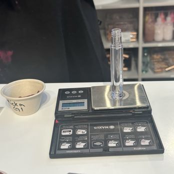 Lip Lab - Creating my "Daily Shimmer" lip gloss - Cosmetics & Beauty Supply Near Me - Washington, DC, District of Columbia