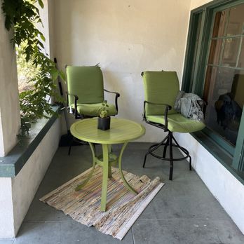 Harvard House - porch - Guest Houses Near Me - Claremont, California Harvard House - porch - Guest Houses Near Me - Claremont, California