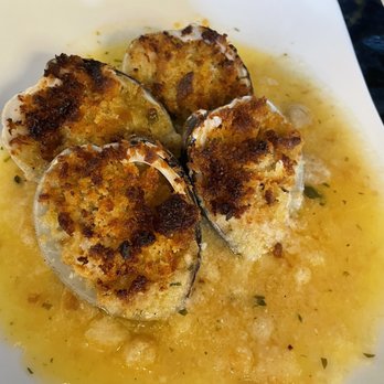 Lombardo's - Baked clams - Pizza Near Me - Dobbs Ferry, New York