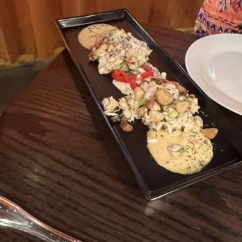 Dueling Spoons - Crab cakes - Salad Near Me - Fall Creek, Oregon
