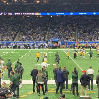 Ford Field - Stadiums & Arenas Near Me - Detroit, Michigan Ford Field - Stadiums & Arenas Near Me - Detroit, Michigan