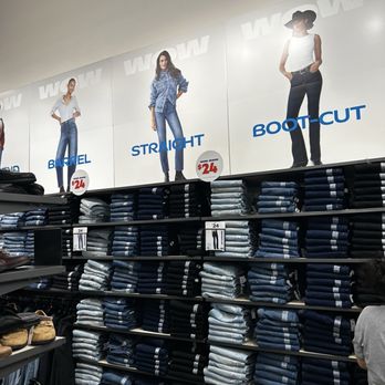 Old Navy - Jeans for every style - Women's Clothing Near Me - Brea, California