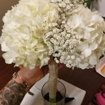 Sarah's Flowers - Hydrangea and babys breathe - Florists Near Me - Fullerton, California Sarah's Flowers - Hydrangea and babys breathe - Florists Near Me - Fullerton, California