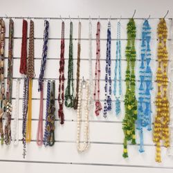 Botanica Esoterica Latina Xioma - COLLARES PARA SANTOS