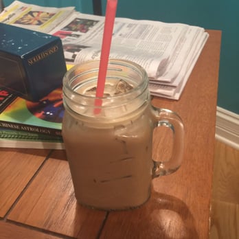 Two Hearted Queen - Iced queen - Coffee & Tea Near Me - Chicago, Illinois