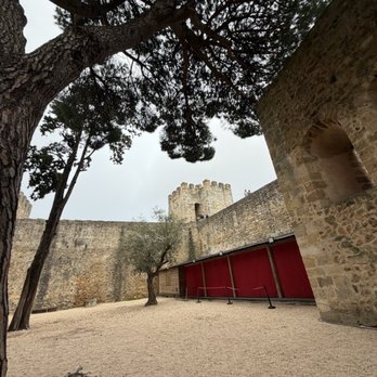 Castelo de S. Jorge - Landmarks & Historical Buildings Near Me - Lisbon, 11