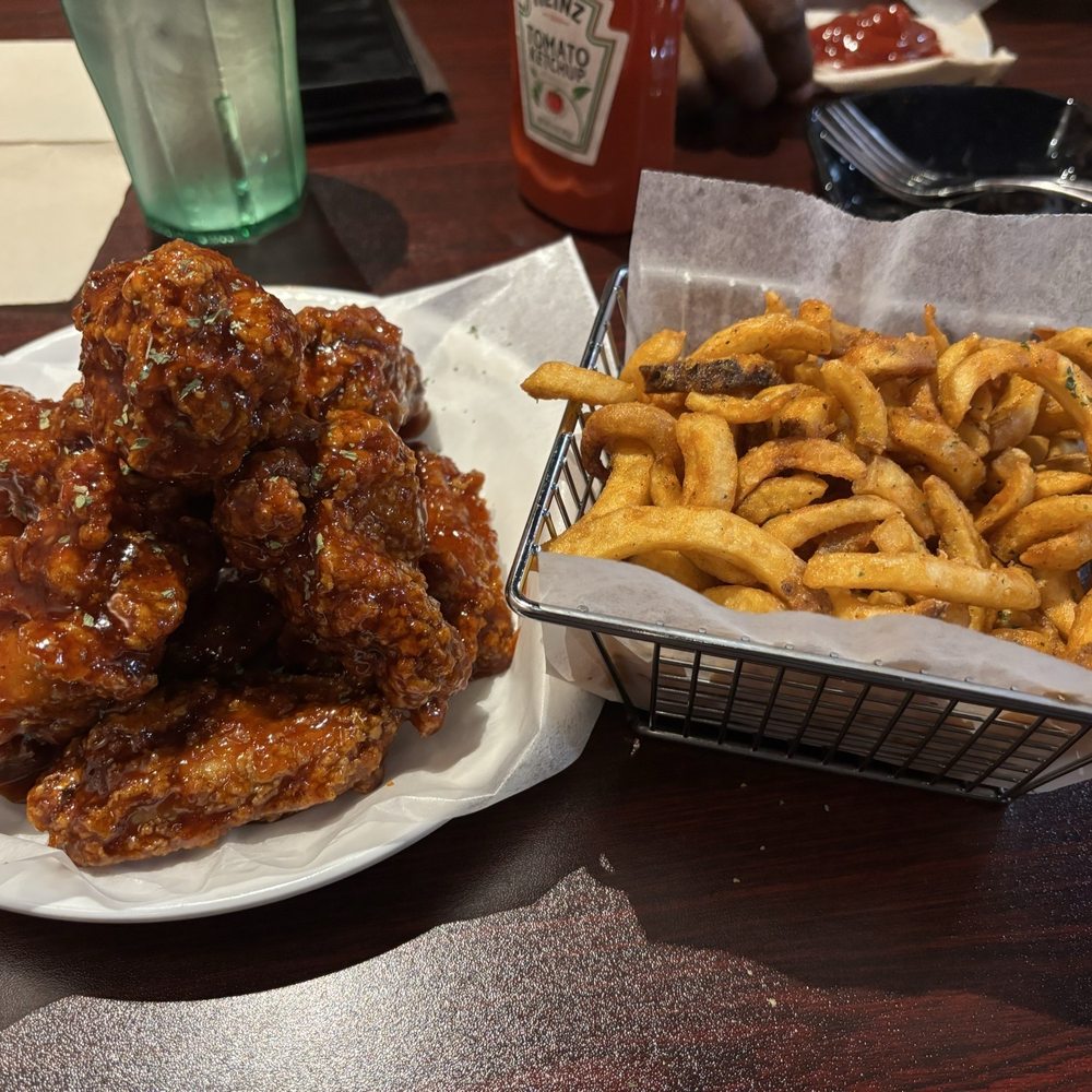 CM Chicken Hampton - 3. Garlic Spicy Chicken Wings and Curly Fries - Chicken Wings Near Me - Hampton, Virginia CM Chicken Hampton - 3. Garlic Spicy Chicken Wings and Curly Fries - Chicken Wings Near Me - Hampton, Virginia