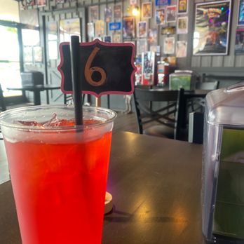 Bit Burger Knox - Waiting patiently, will they live up to the hype? - Burgers Near Me - Knoxville, Tennessee