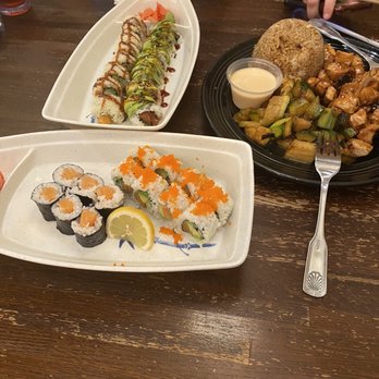 Little Tokyo - Sushi and chicken hibachi - Sushi Bars Near Me - Pigeon Forge, Tennessee Little Tokyo - Sushi and chicken hibachi - Sushi Bars Near Me - Pigeon Forge, Tennessee