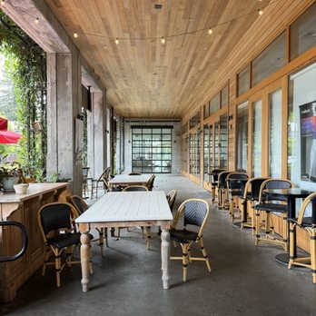 Le Marais Bakery - Coffee & Tea Near Me - Mill Valley, California