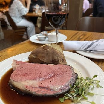 Lancelot Restaurant - Steakhouses Near Me - Vail, Colorado
