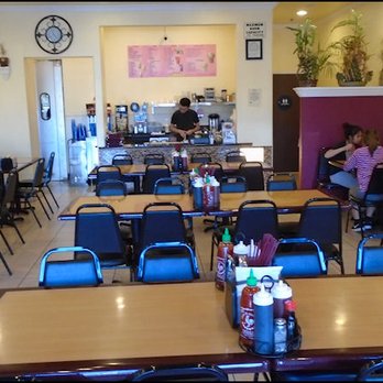 Pho Hot - It's just after 11:30 in the morning, Friday, November 22, 2019, and I've arrived at Pho Hot to enjoy... what else... pho! - Soup Near Me - Rocklin, California