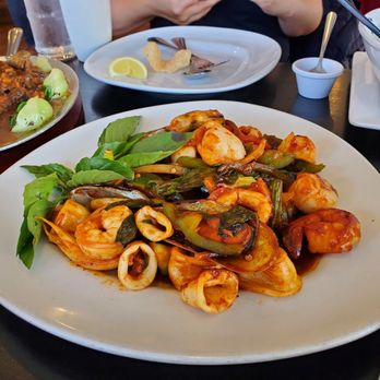 Thai Bloom - Seafood Medley - Thai Near Me - Beaverton, Oregon