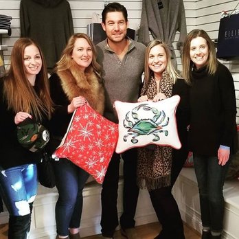 Eagle Village Shops - Ellie Main Line - Craig Conover Holiday Pillow Party Dec. 2019 - Shopping Centers Near Me - Wayne, Pennsylvania