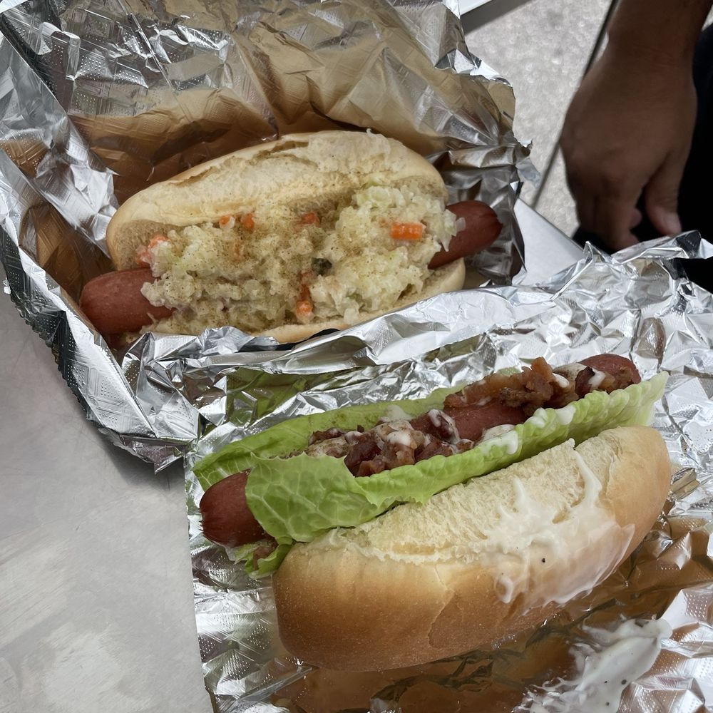 Dawg It Up - Food Stands Near Me - Jacksonville, Florida Dawg It Up - Food Stands Near Me - Jacksonville, Florida