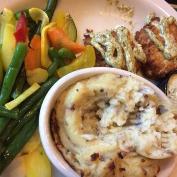 Mark's East Side - Crab cakes & garlic mashed potatoes - Steakhouses Near Me - Appleton, Wisconsin Mark's East Side - Crab cakes & garlic mashed potatoes - Steakhouses Near Me - Appleton, Wisconsin