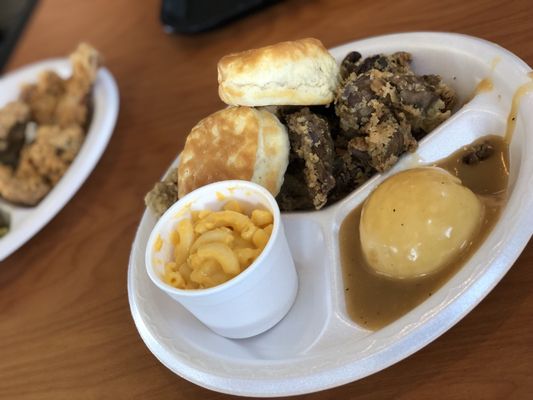 Lee's Famous Recipe Chicken by null