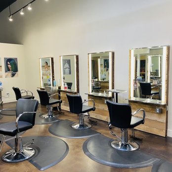 Dosha Salon Spa - Inside - Hair Stylists Near Me - West Linn, Oregon Dosha Salon Spa - Inside - Hair Stylists Near Me - West Linn, Oregon