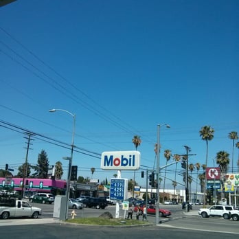 Mobil - Gas Stations Near Me - Lake Balboa, California Mobil - Gas Stations Near Me - Lake Balboa, California